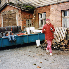 Ompeliantalon tutkintaa 1996